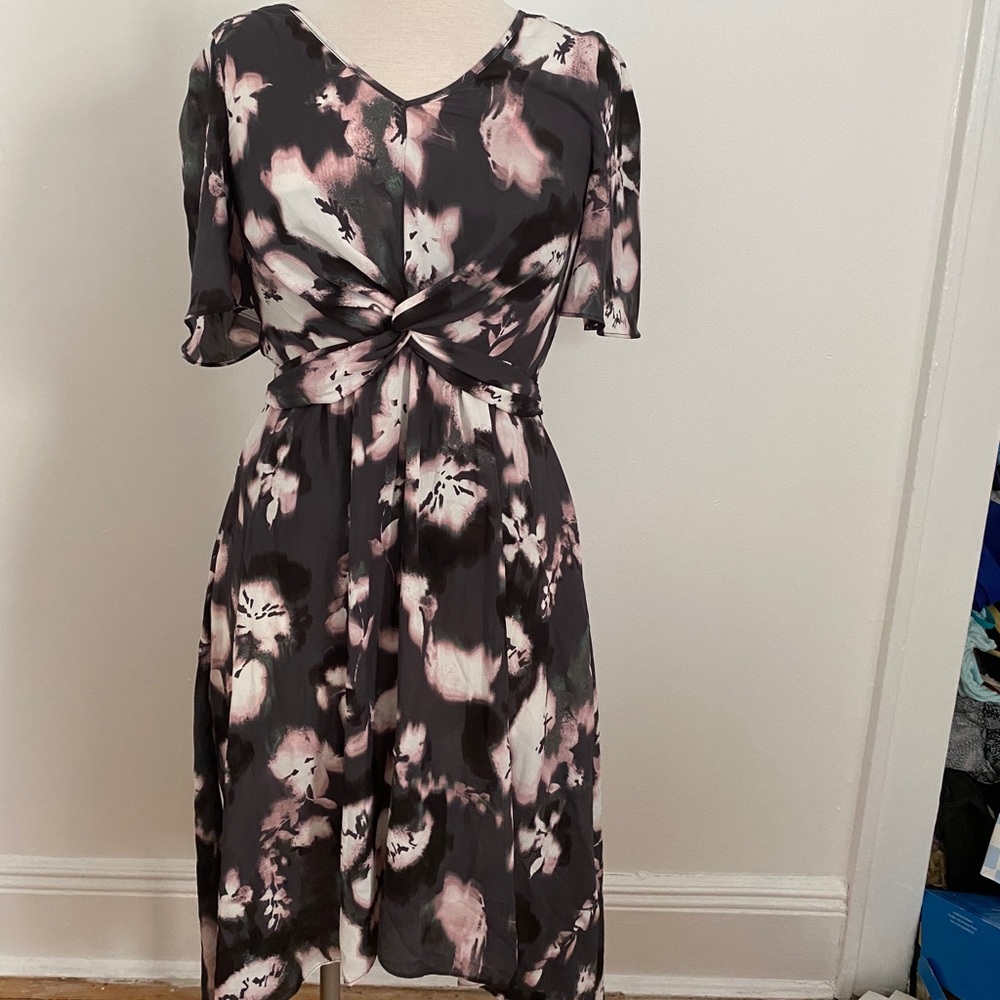Vera Wang SIMPLY VERA Dress